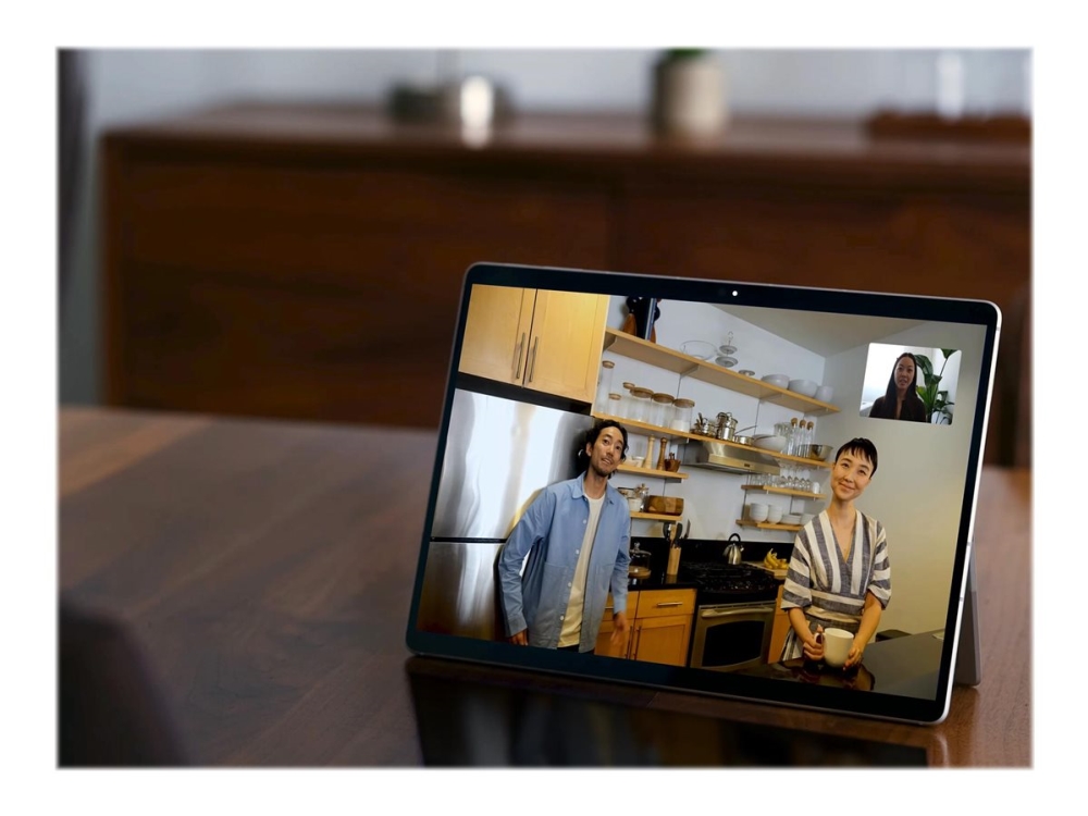 Surface Pro 9 For Business   Tablet   Sq3   Win 11 Pro (on Arm)   Qualcomm Adreno 8cx Gen 3   16 Gb Ram   512 Gb Ssd   13" Touchscreen 2880 fra Microsoft